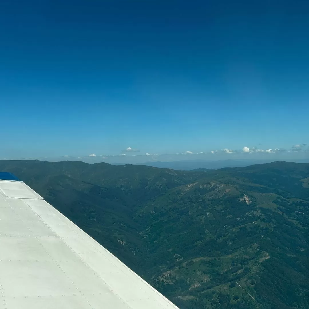 Zbor cu avionul Brașov - Transfăgărășan - 2-3 persoane