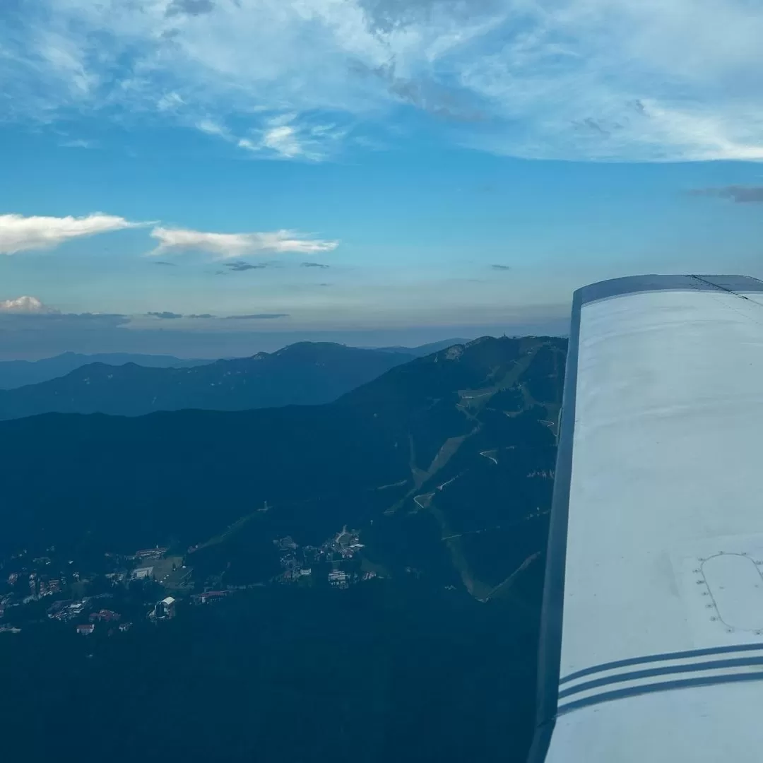 Zbor cu avionul Brașov - Transfăgărășan - 2-3 persoane