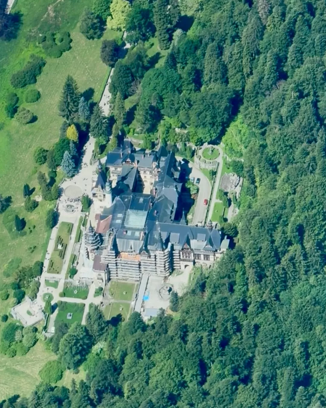 Zbor cu avionul peste Munții Ciucaș, Bucegi și Sinaia - 75 minute - 1-3 persoane