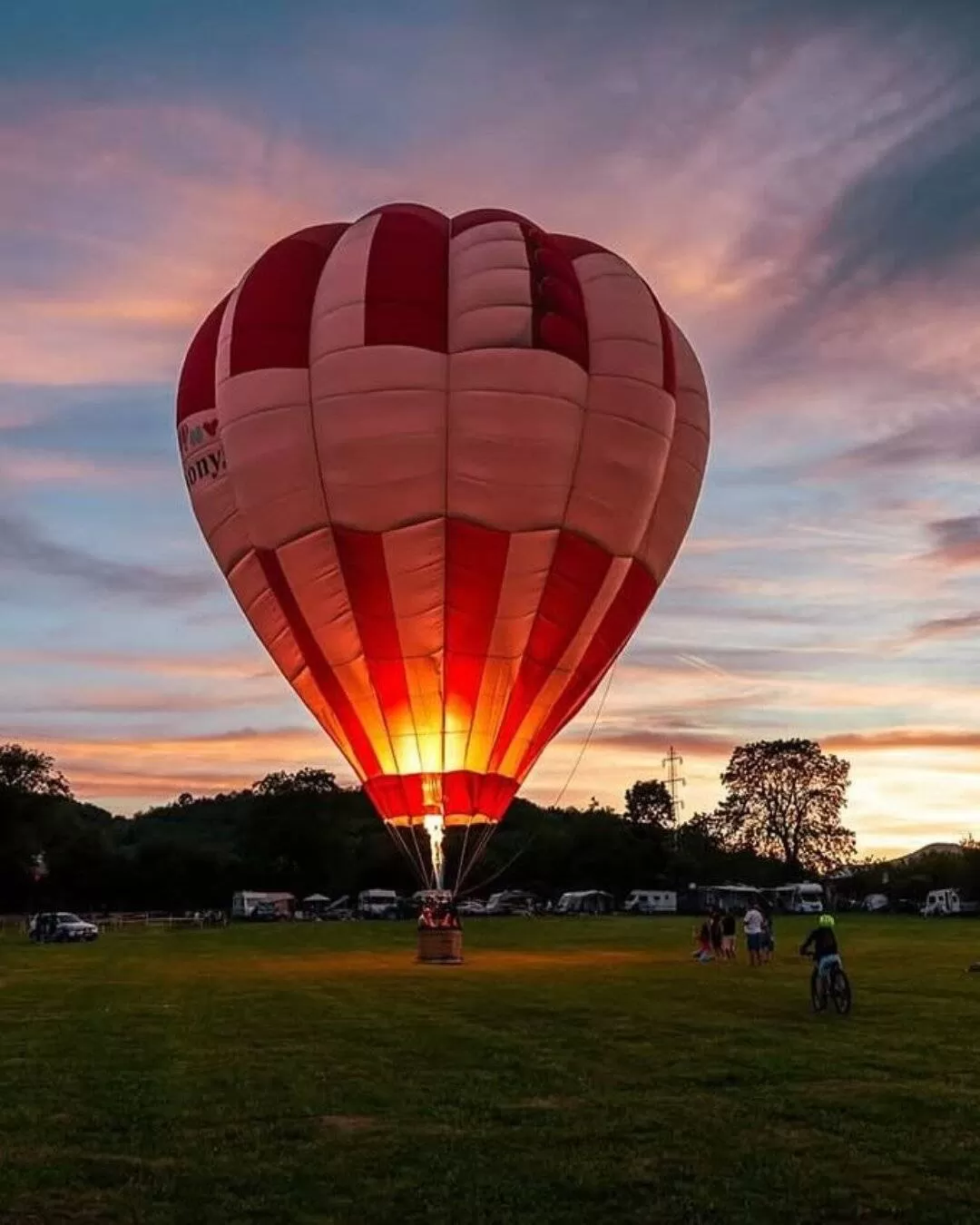 Zbor privat cu balonul în Brașov - 45-60 minute - 2, 3 sau 4 persoane