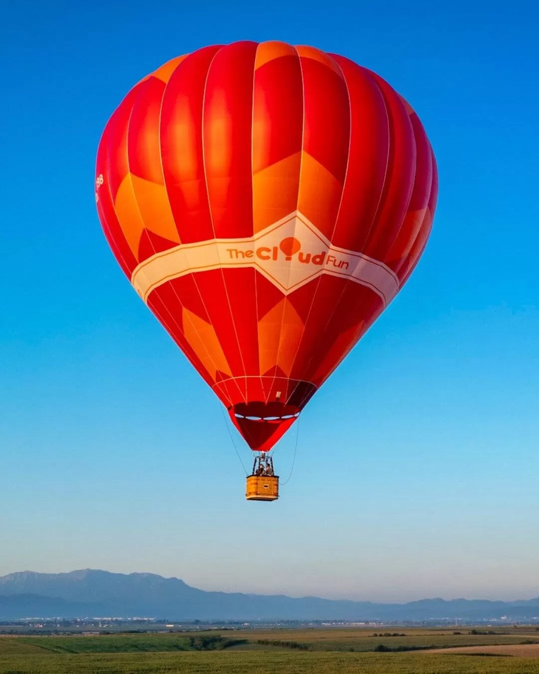 Zbor privat cu balonul în Brașov - 45-60 minute - 2, 3 sau 4 persoane